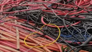 Esenkent Hurda Alanlar